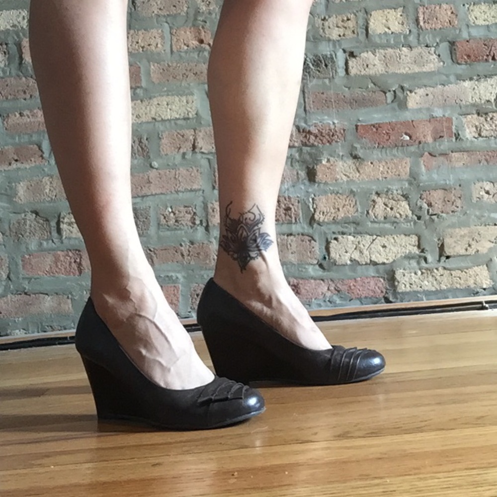 Chinese Laundry wedge heels